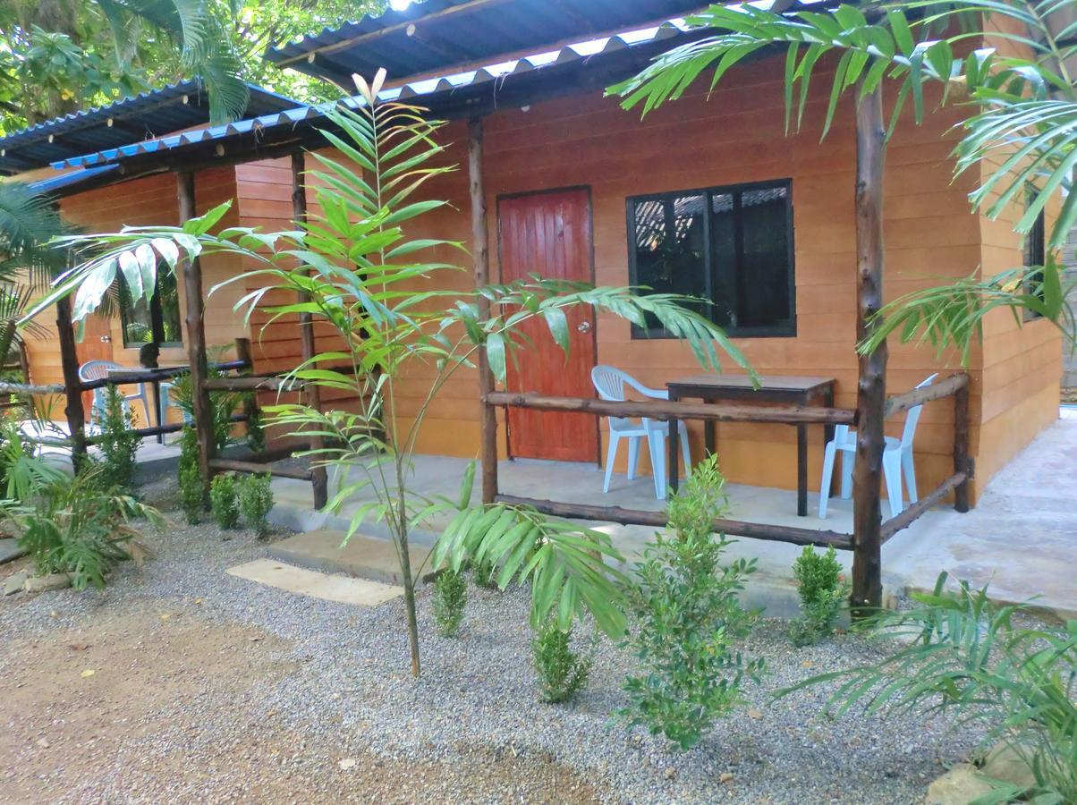 Hans Strand Bungalows Ko Lanta Dış mekan fotoğraf