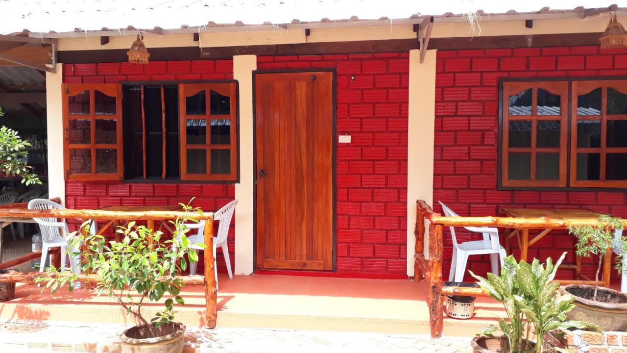 Hans Strand Bungalows Ko Lanta Dış mekan fotoğraf